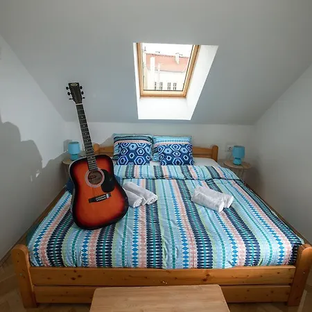 Jump In Hostel Prague