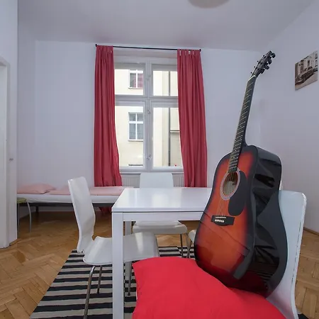 Jump In Hostel Prague